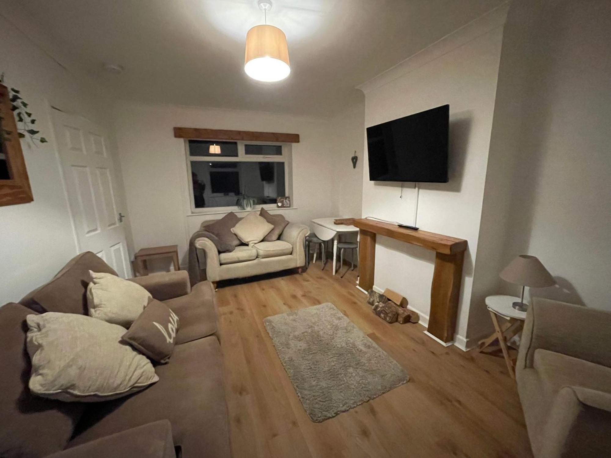 Afan Valley Home - Contractor Accommodation Port Talbot Exteriör bild